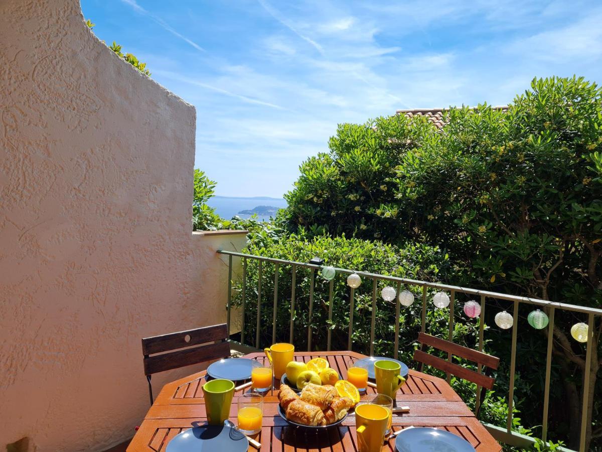 Bel Appartement Renove, Avec Terrasse Et Piscine La Croix-Valmer Eksteriør bilde