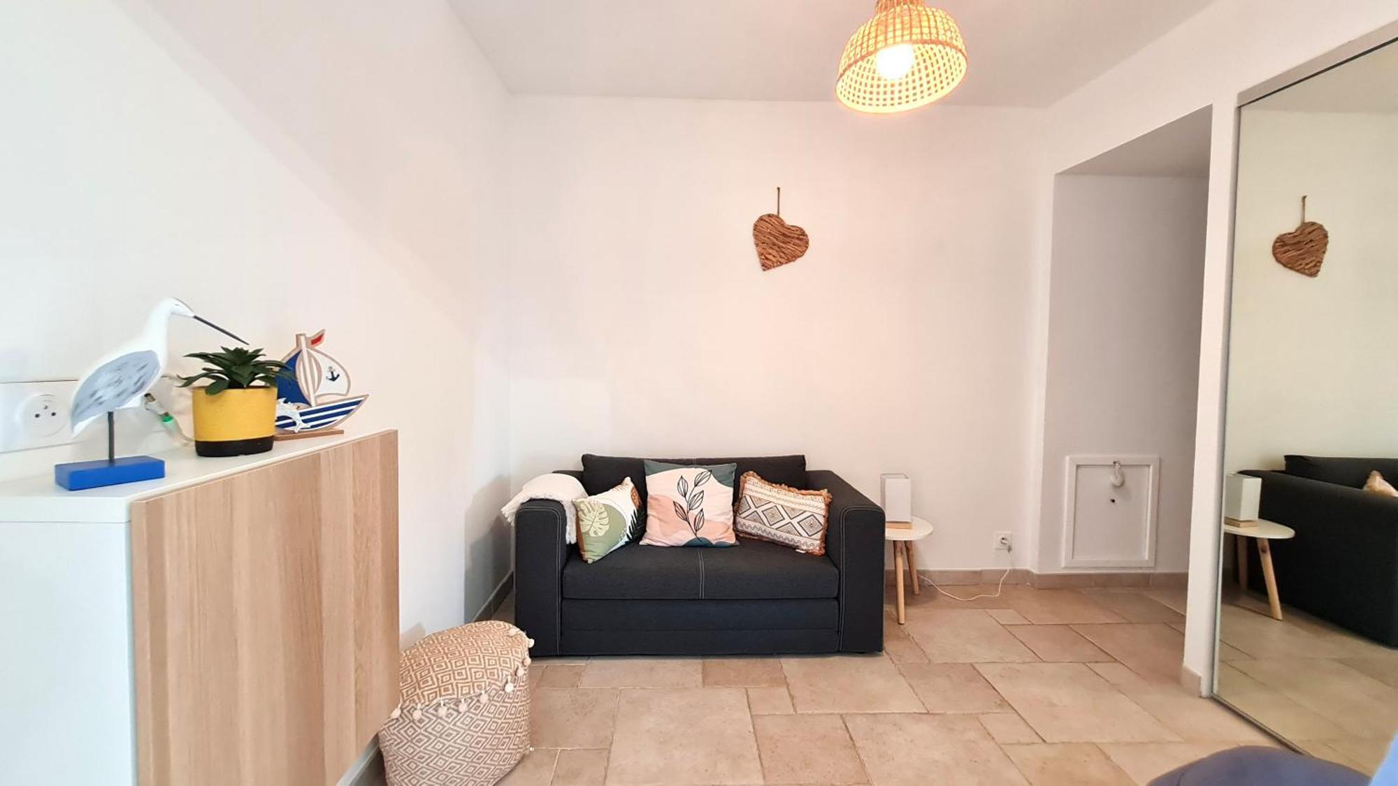 Bel Appartement Renove, Avec Terrasse Et Piscine La Croix-Valmer Eksteriør bilde