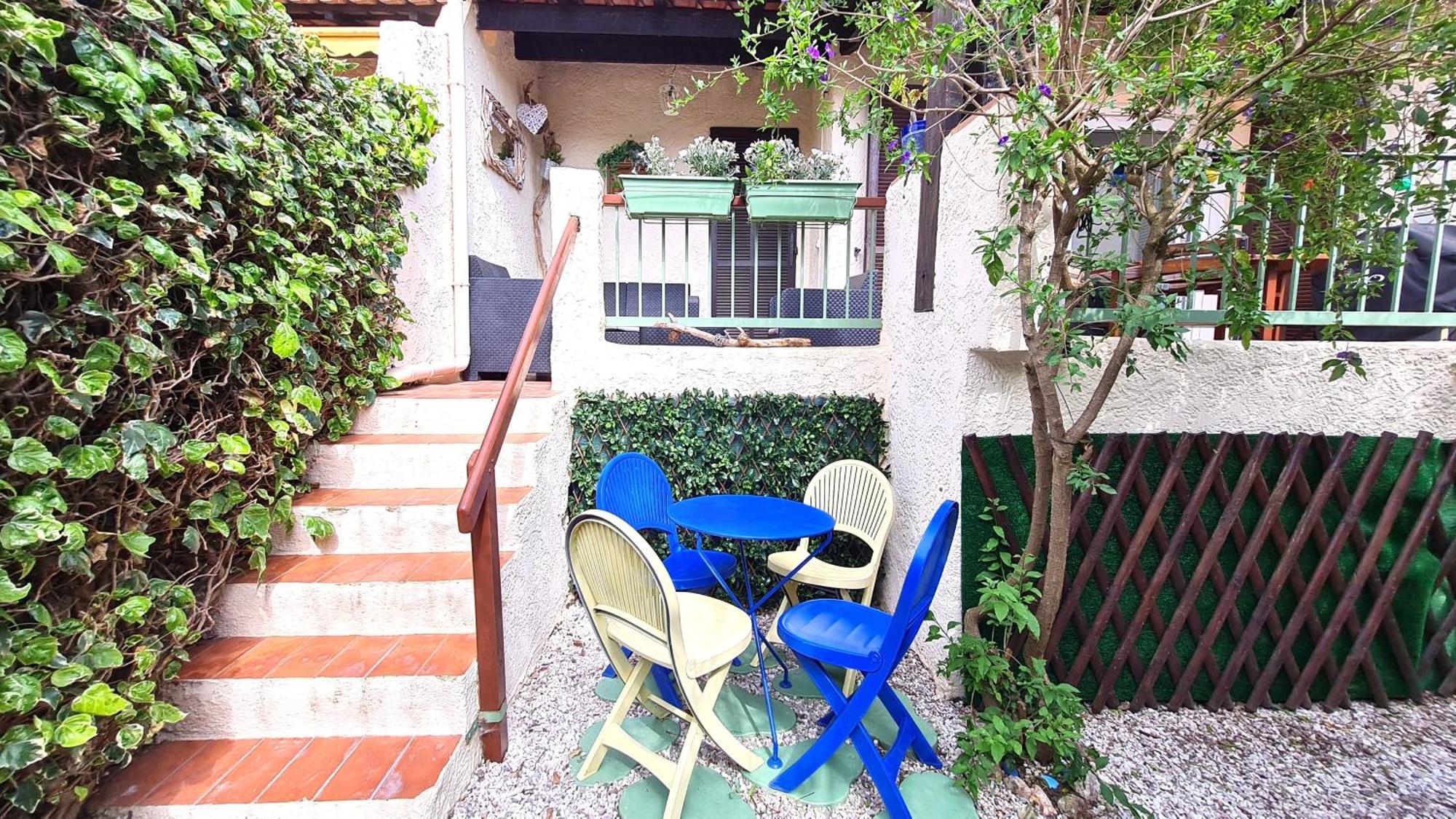 Bel Appartement Renove, Avec Terrasse Et Piscine La Croix-Valmer Eksteriør bilde