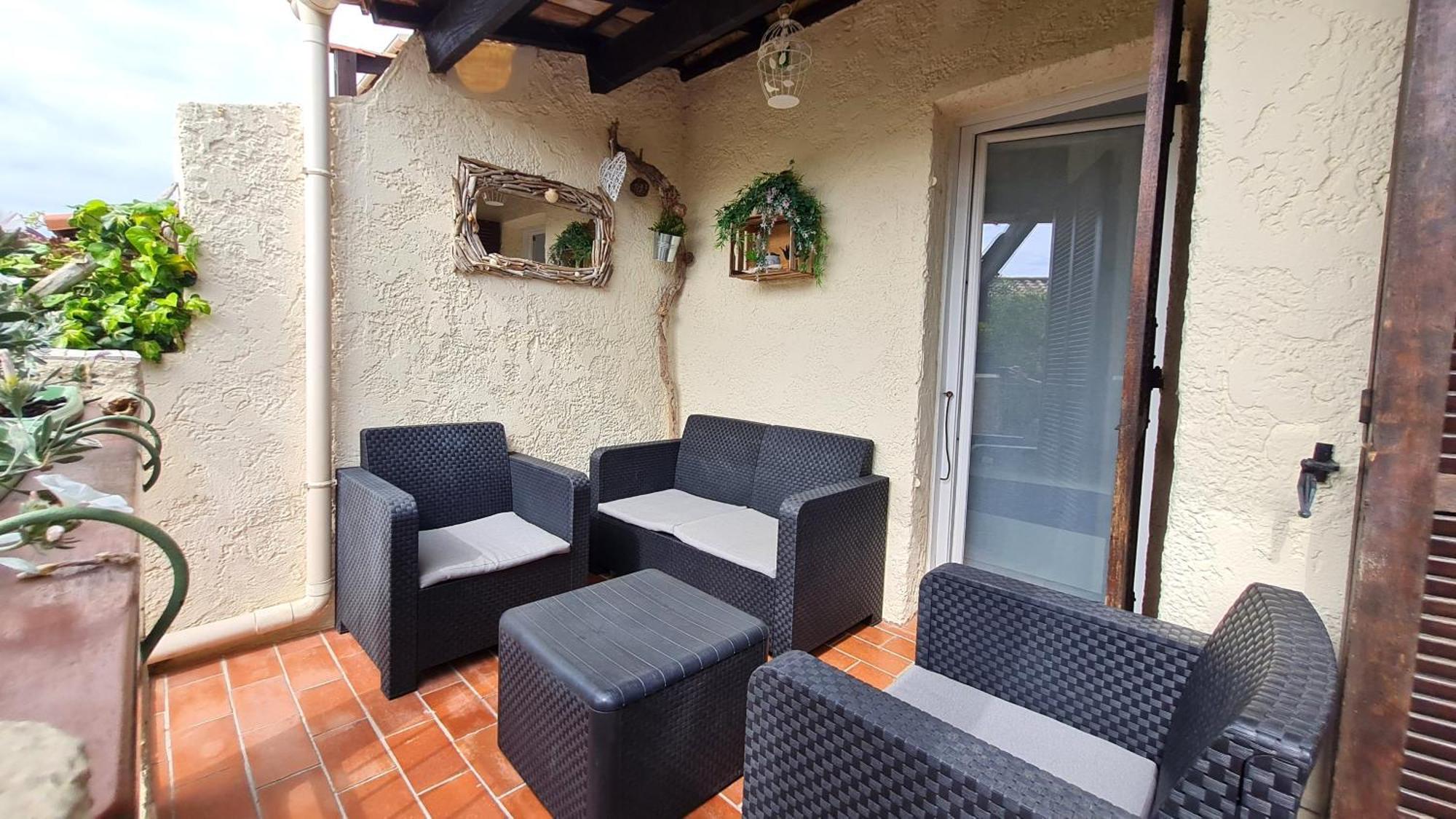 Bel Appartement Renove, Avec Terrasse Et Piscine La Croix-Valmer Eksteriør bilde
